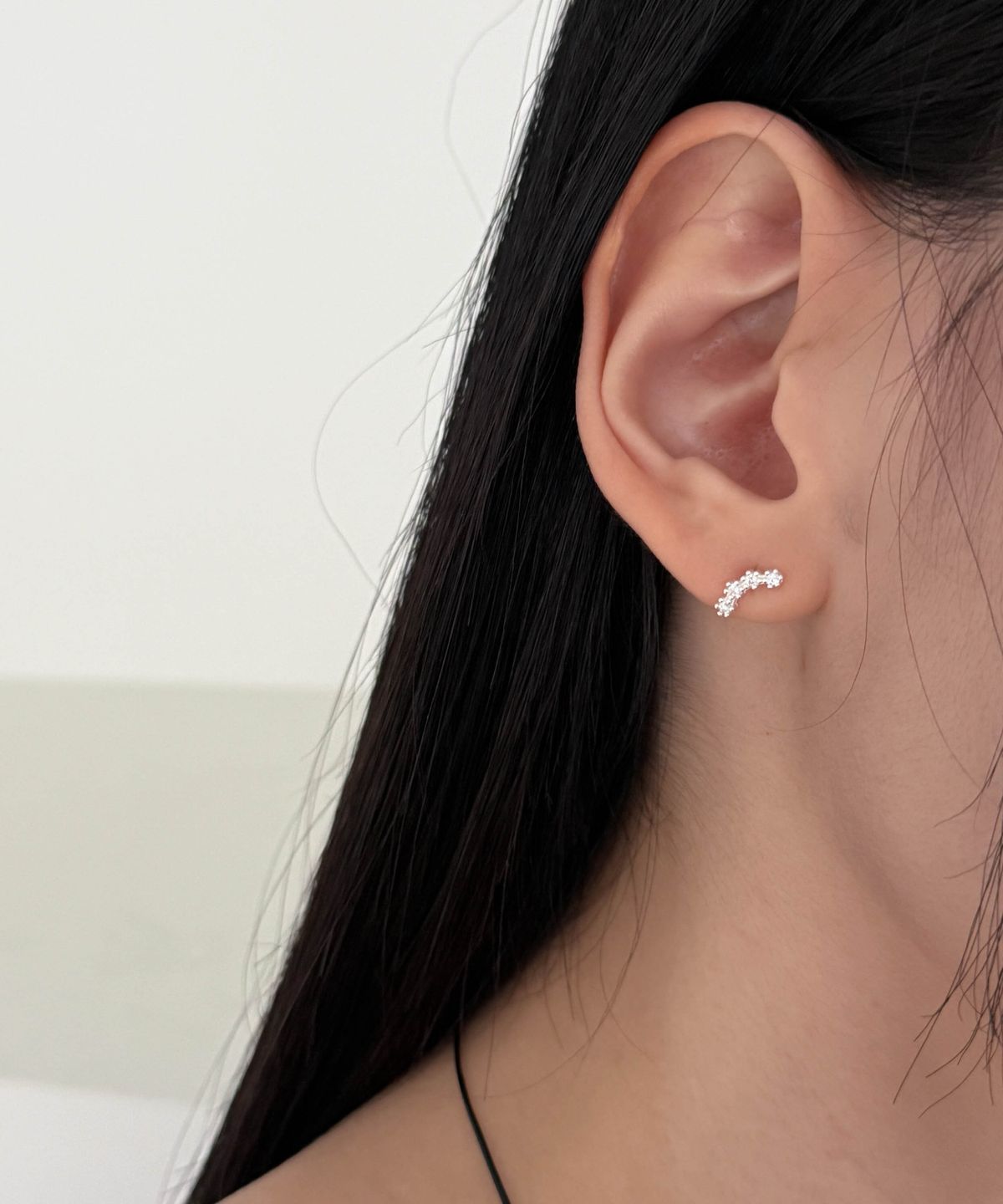 바라두(BARADU) 925 Natural curve stud earrings
