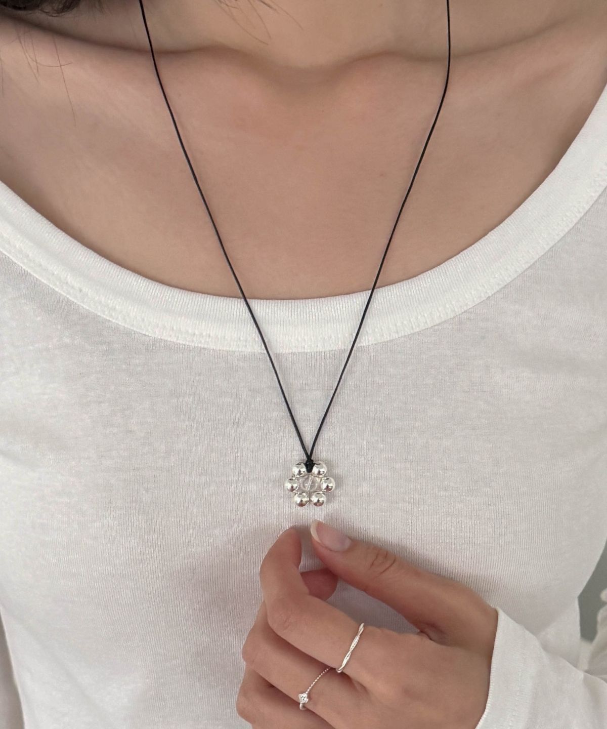 바라두(BARADU) 925 Crystal long necklace