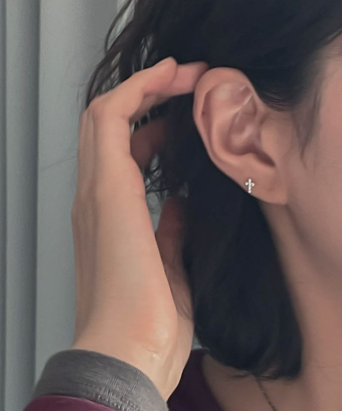 바라두(BARADU) 925 Dot cross piercing (single)