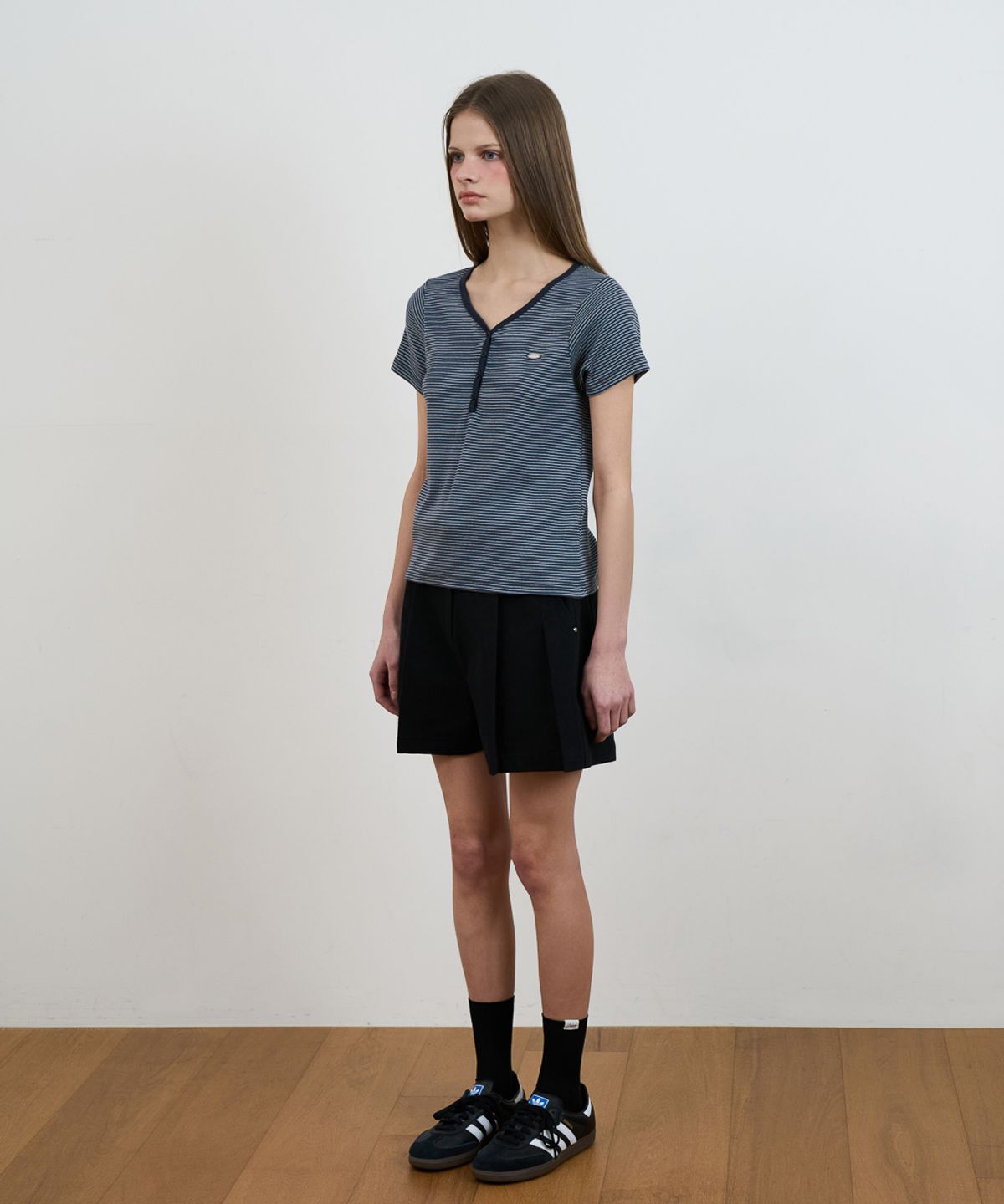 드헤베(DEHEVE) Stripe Henley Neck T-shirt [Navy]