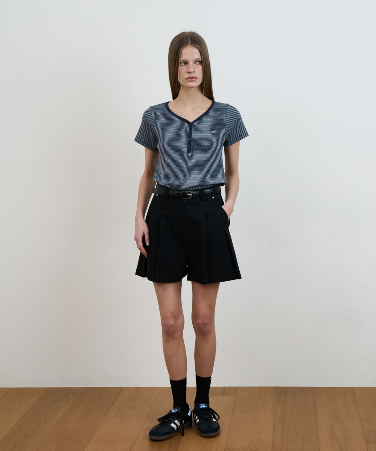 드헤베(DEHEVE) Stripe Henley Neck T-shirt [Navy]