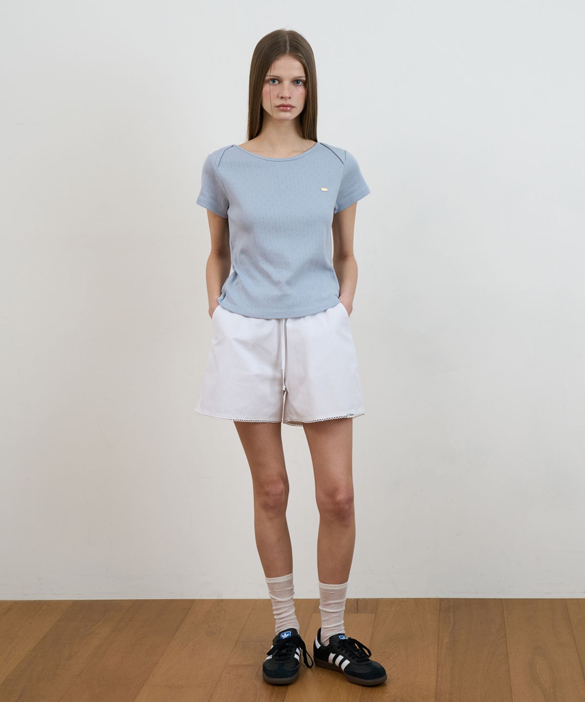 드헤베(DEHEVE) Punching Boat Neck T-shirt [Sky Blue]