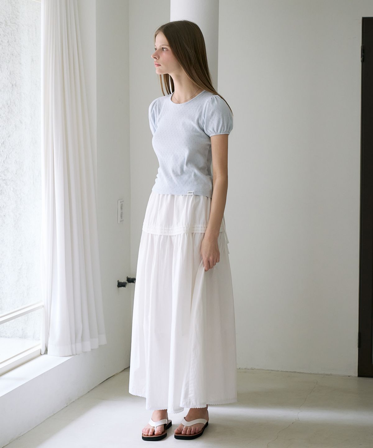 드헤베(DEHEVE) Label Point Puff T-shirt [Sky Blue]