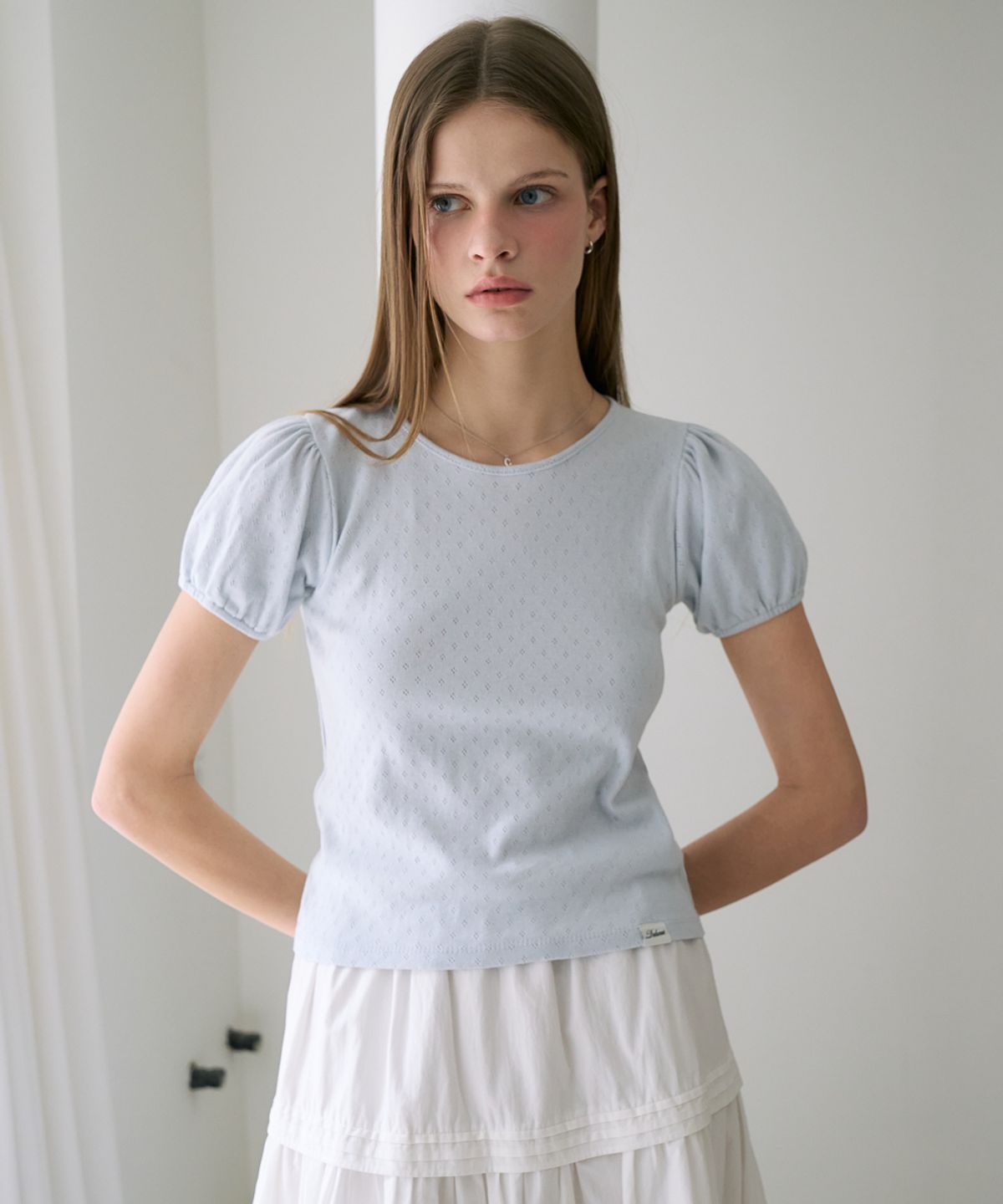 드헤베(DEHEVE) Label Point Puff T-shirt [Sky Blue]