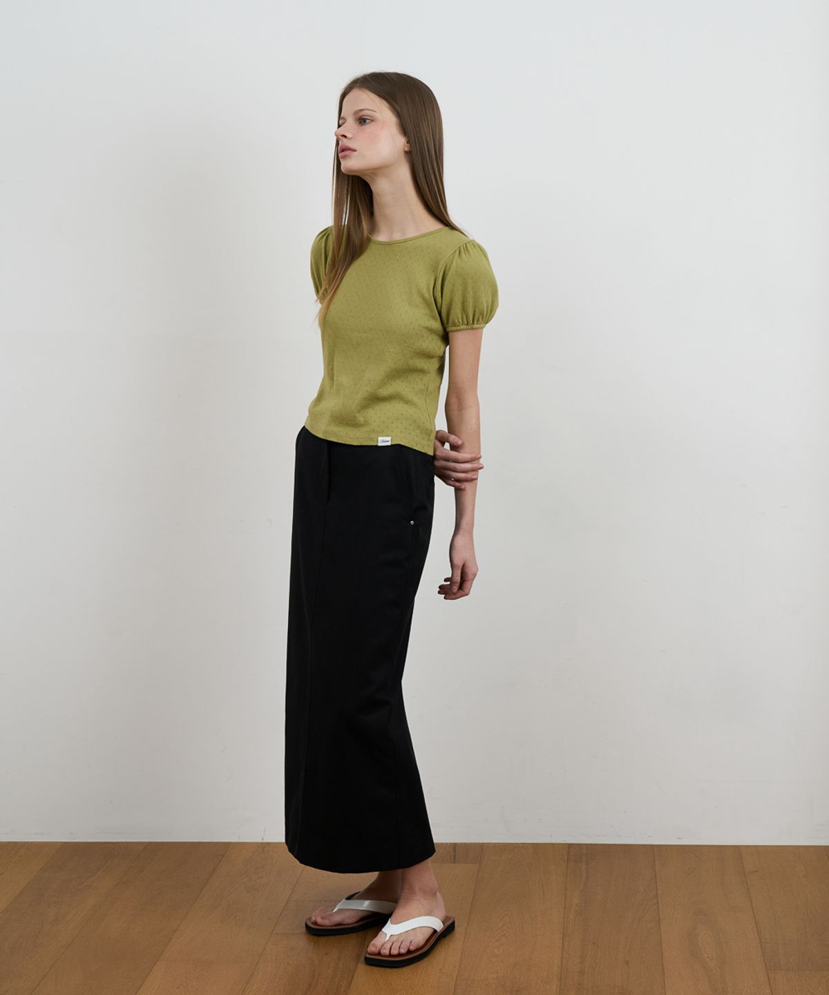 드헤베(DEHEVE) Label Point Puff T-shirt [Olive]