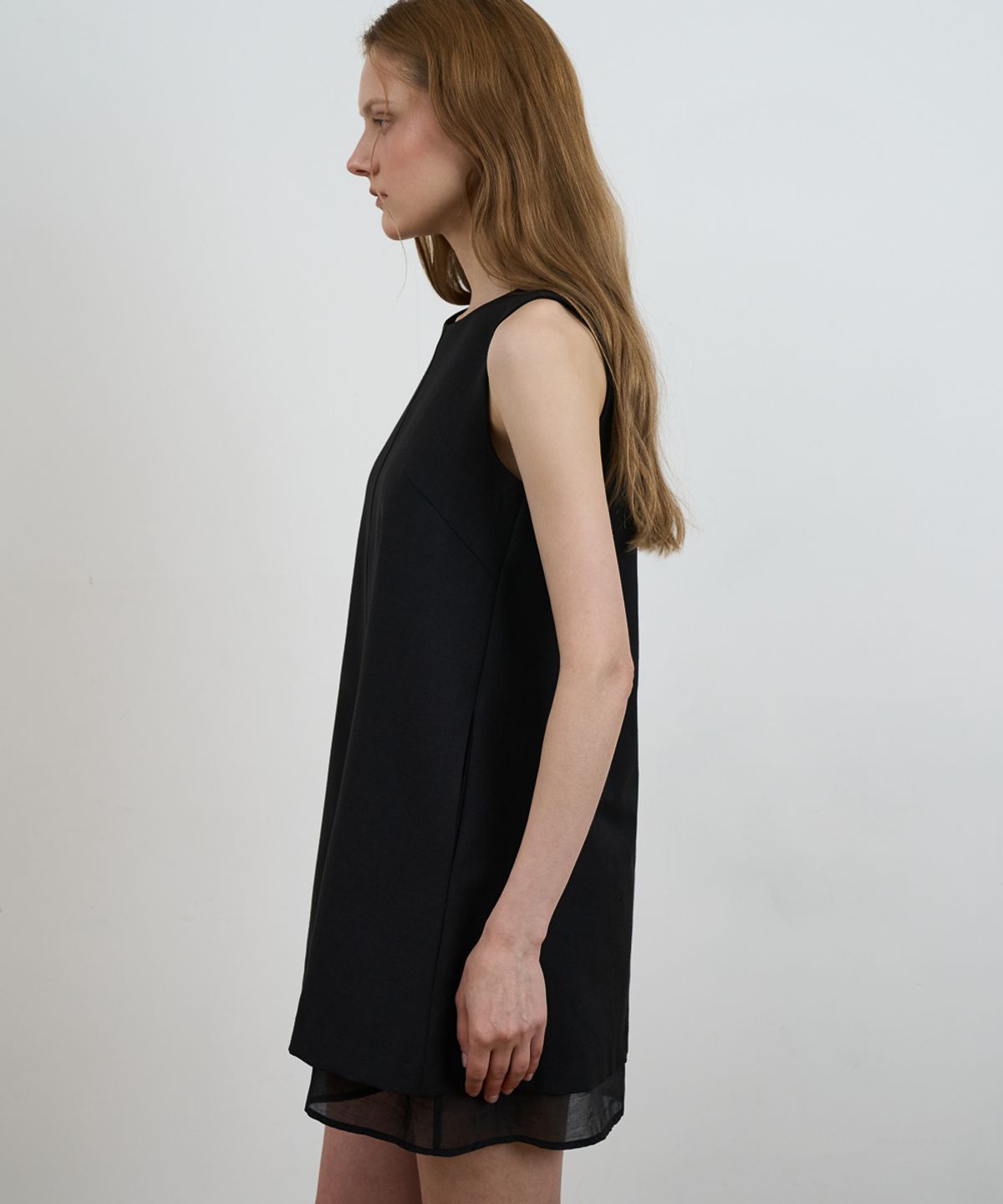 드헤베(DEHEVE) Layered Chiffon Mini Dress [Black]