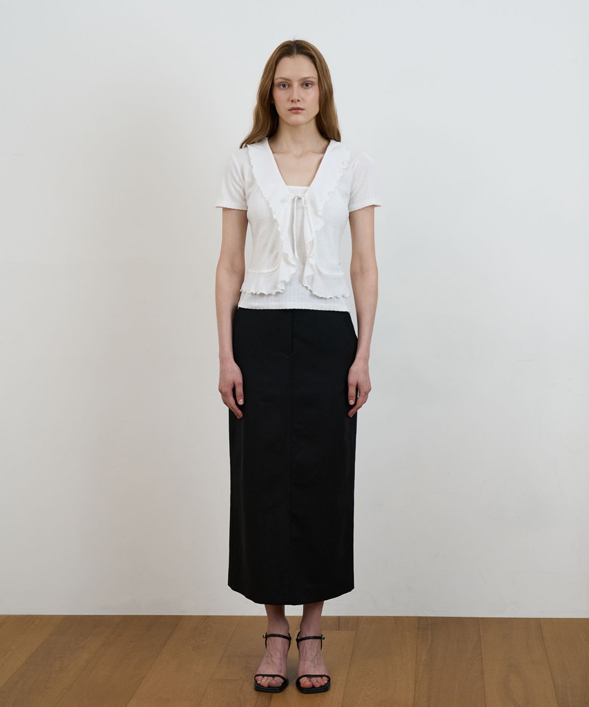 드헤베(DEHEVE) Frill Ribbon Cardigan Set [Ivory]