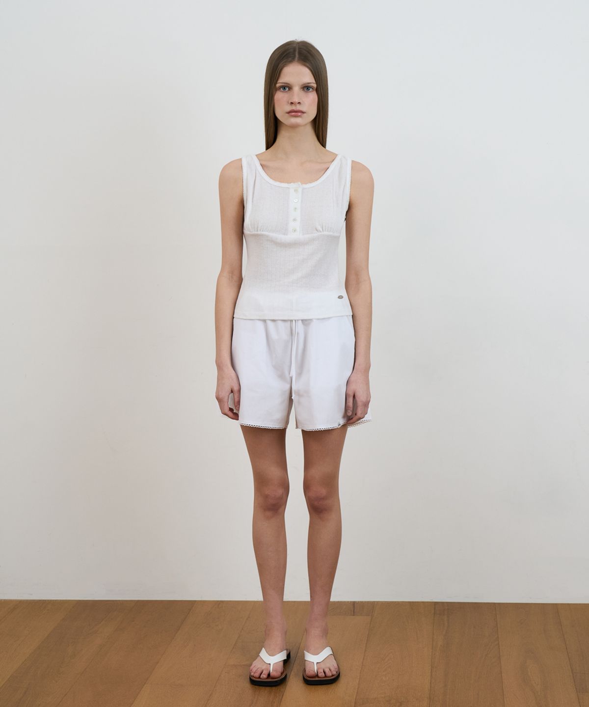 드헤베(DEHEVE) Lace Button Sleeveless [Ivory]
