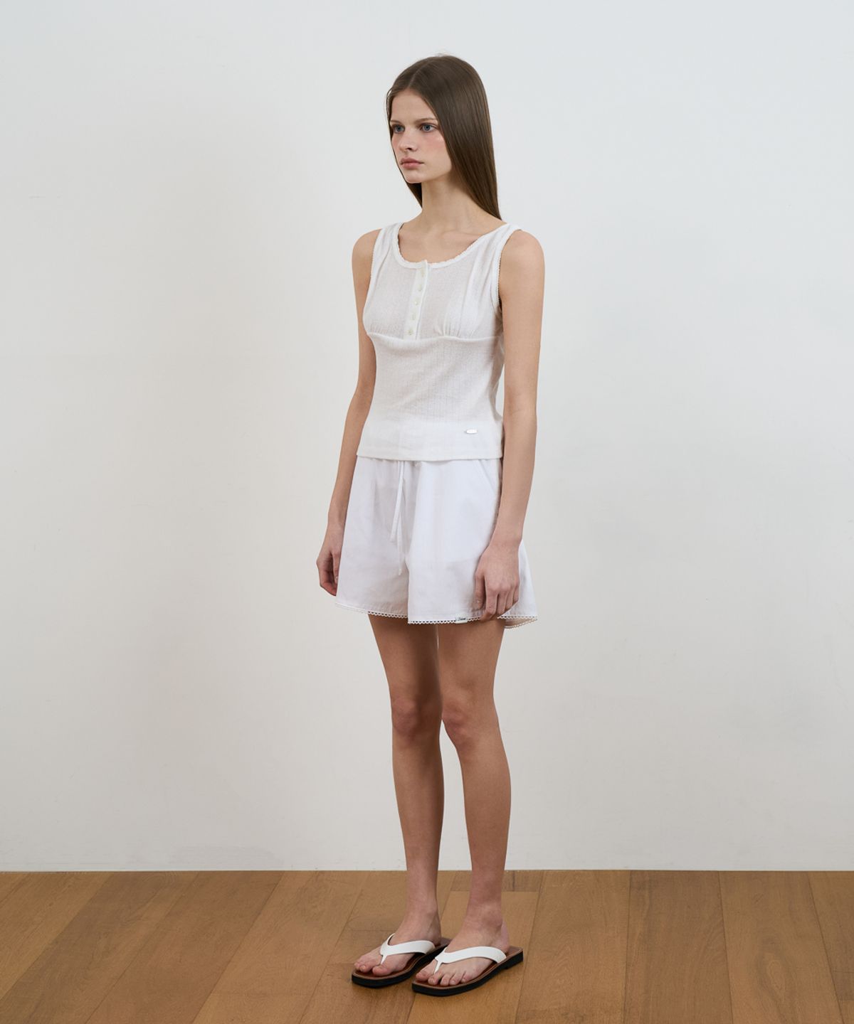 드헤베(DEHEVE) Lace Button Sleeveless [Ivory]