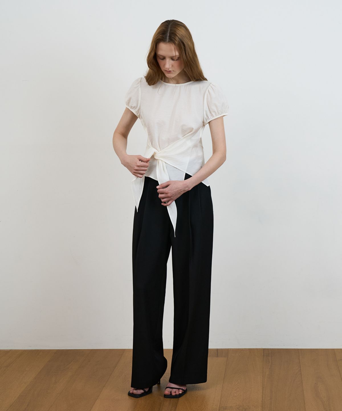 드헤베(DEHEVE) Wrap Drape Blouse [Ivory]