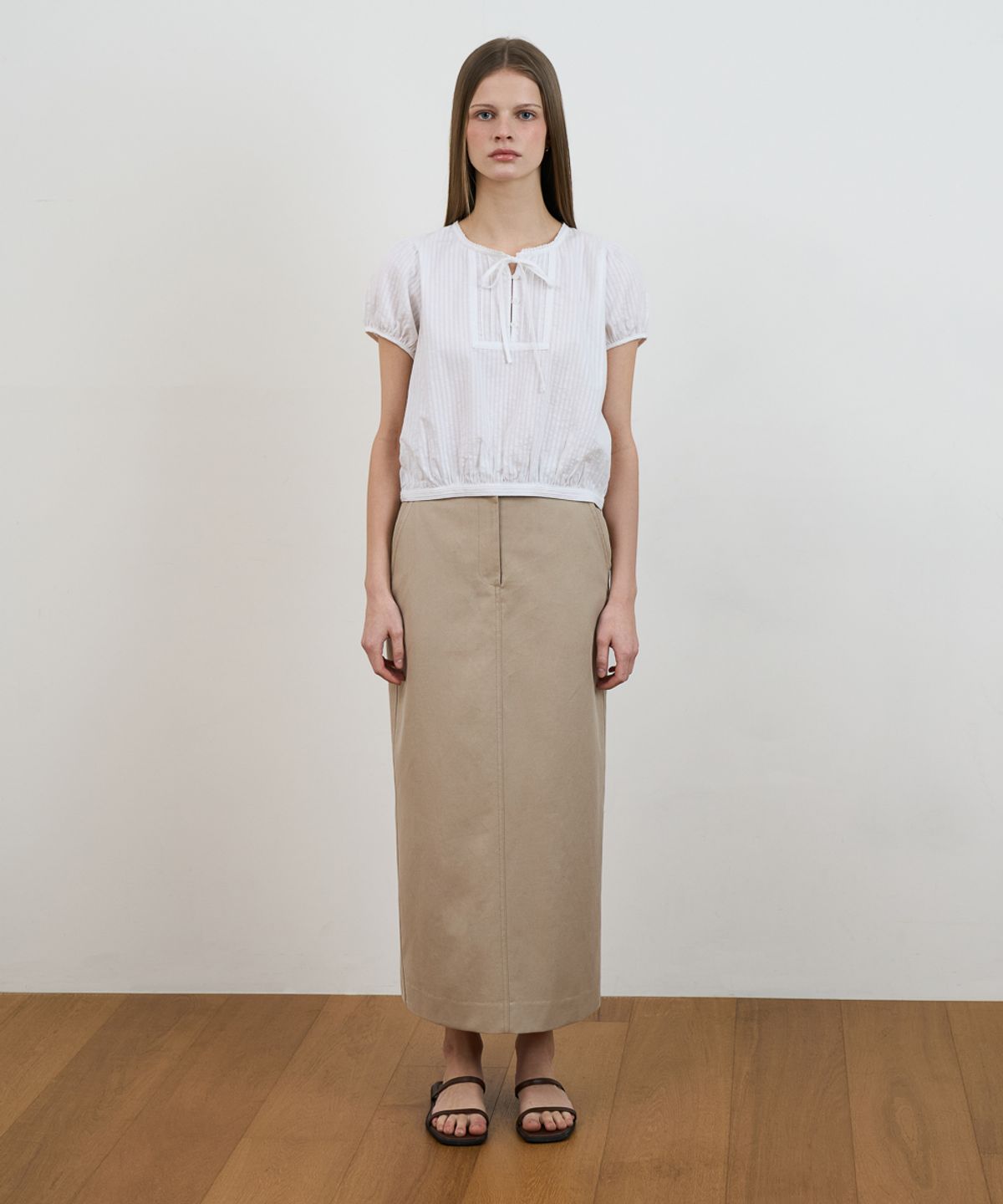 드헤베(DEHEVE) Puff Sleeve Ribbon Blouse [Ivory]