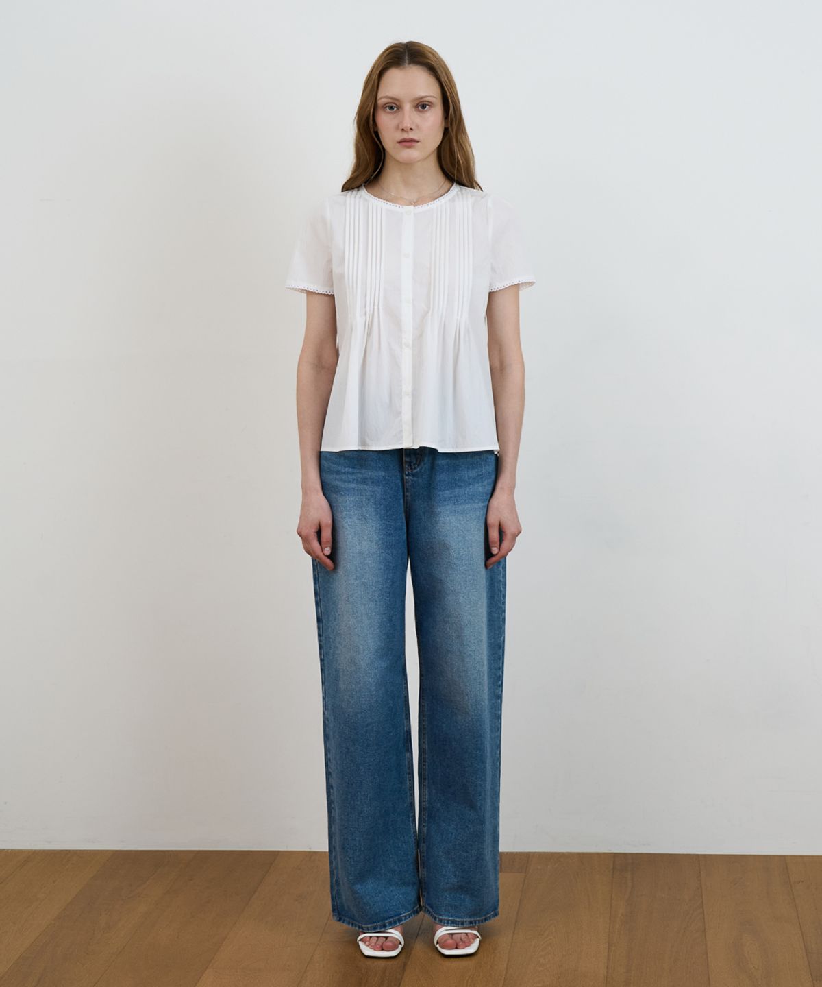 드헤베(DEHEVE) Lace Trim Pintuck Blouse [Ivory]