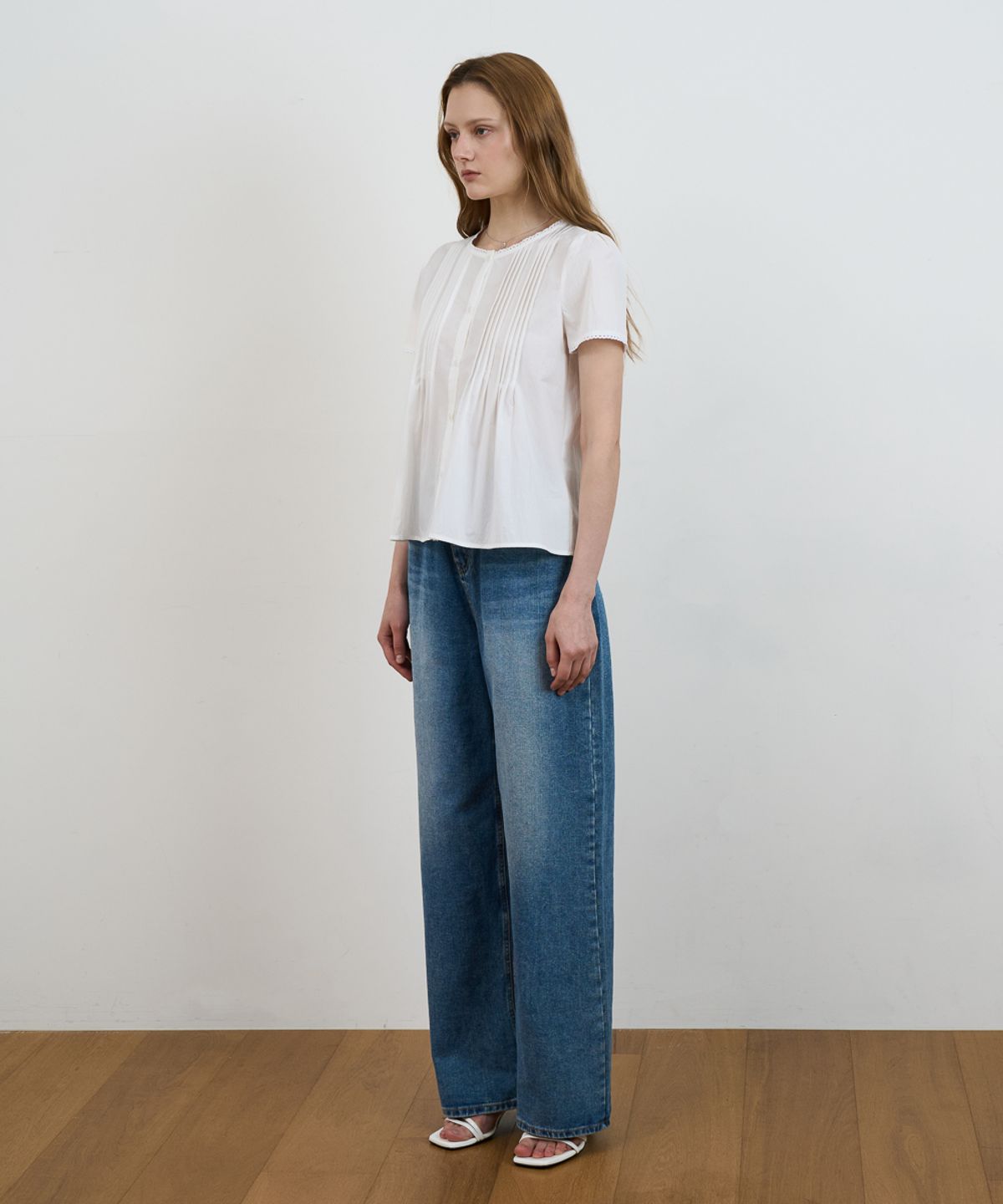 드헤베(DEHEVE) Lace Trim Pintuck Blouse [Ivory]