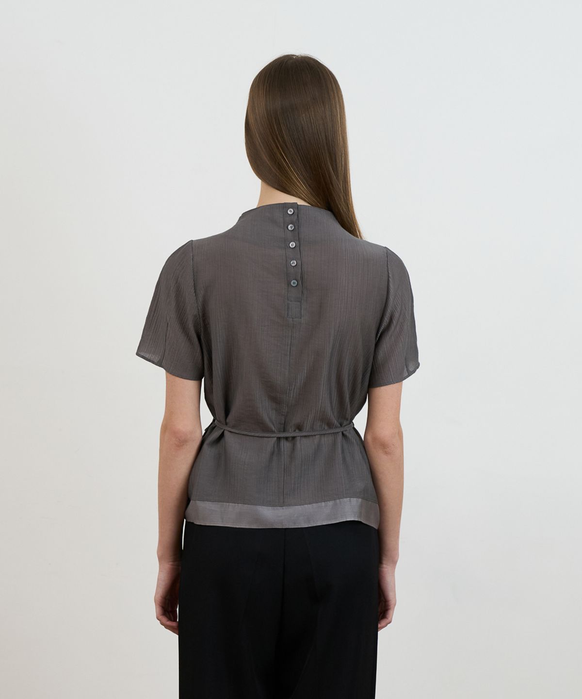 드헤베(DEHEVE) Drape Strap Blouse [Charcoal]