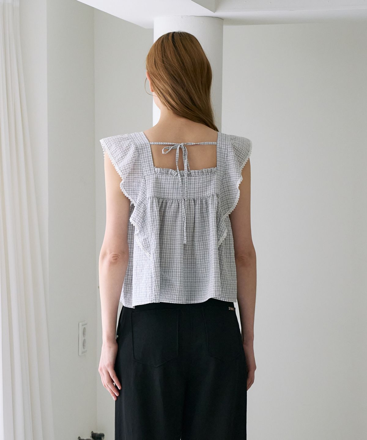 드헤베(DEHEVE) Check Ruffle Blouse [Ivory]