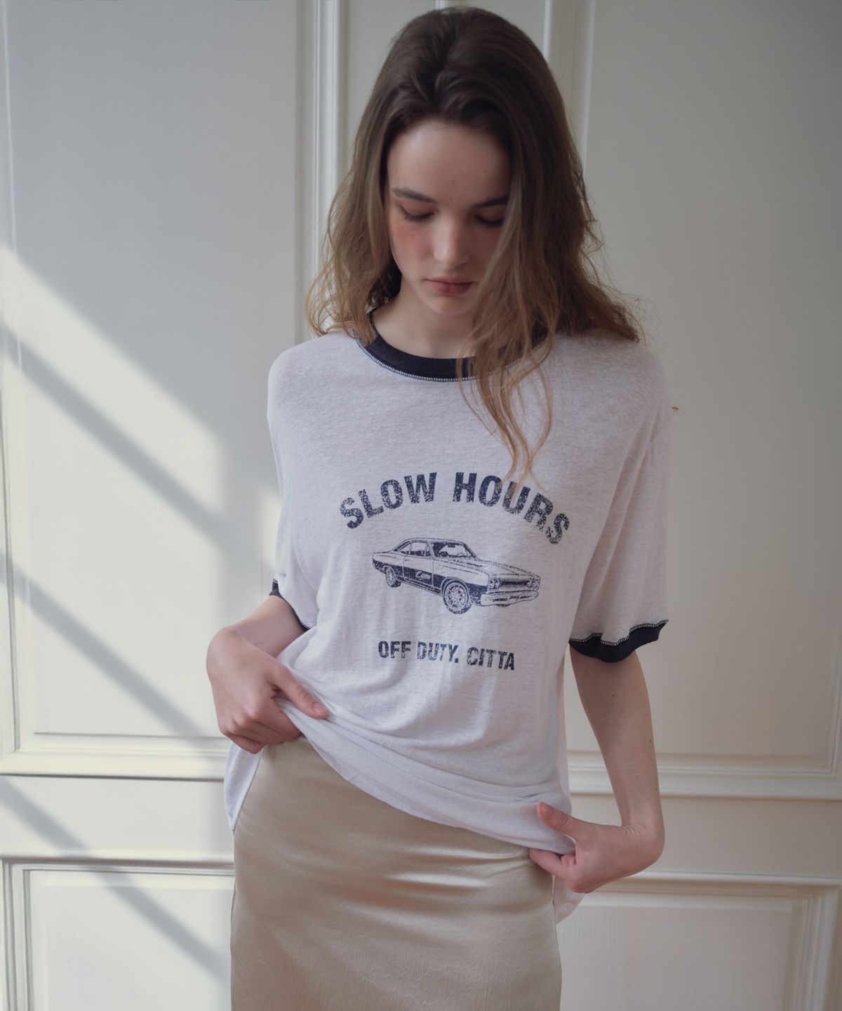 씨타(CITTA) Linen Blend Graphic Loose Fit Ringer T-shirt_CTT3027(White)