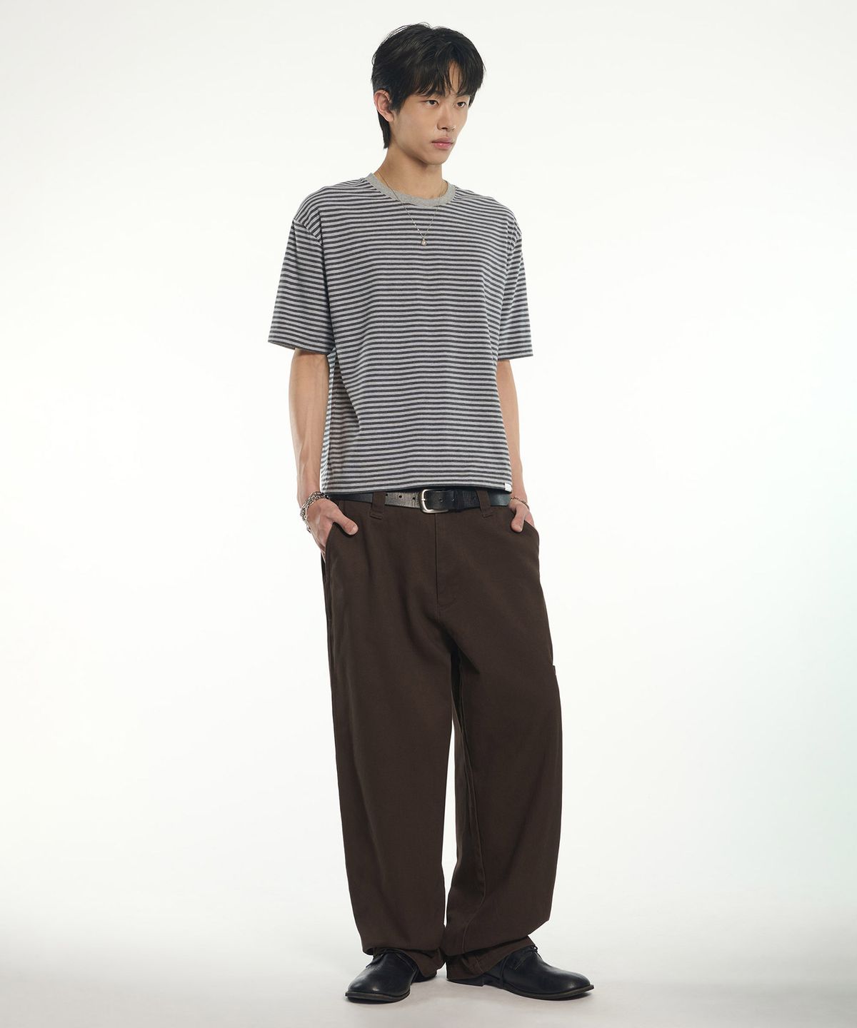 노매뉴얼(NOMANUAL) NM CROP BORDER T-SHIRT - GRAY