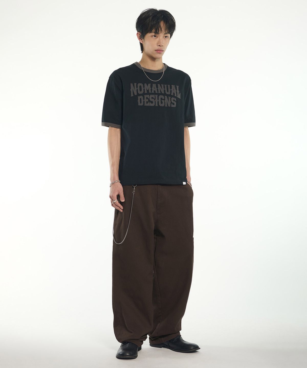 노매뉴얼(NOMANUAL) A.L RINGER T-SHIRT - BLACK