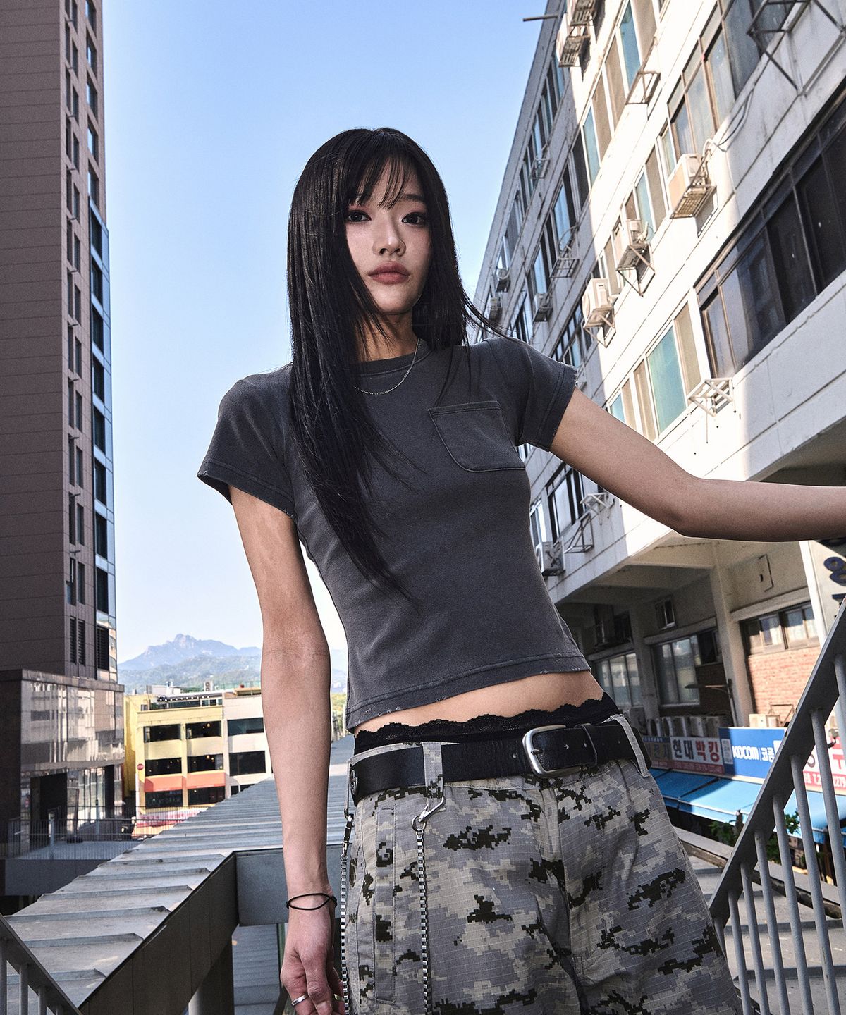 노매뉴얼(NOMANUAL) NM VINTAGE T-SHIRT (WOMAN) - WASHED BLACK