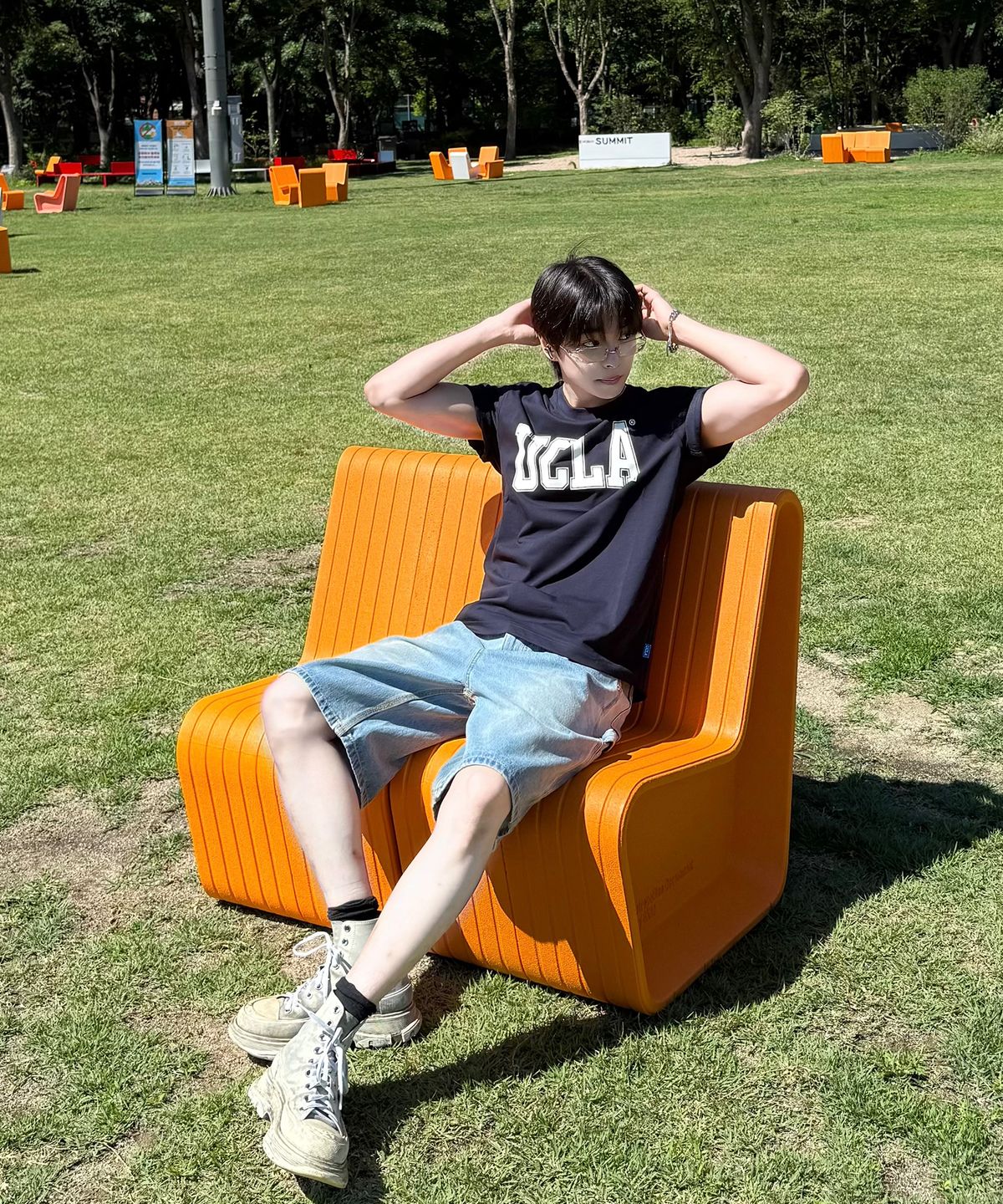 유씨엘에이(UCLA) 남녀공용 UCLA 더블 라인 아치 로고 티셔츠[NAVY](UC6STA1)