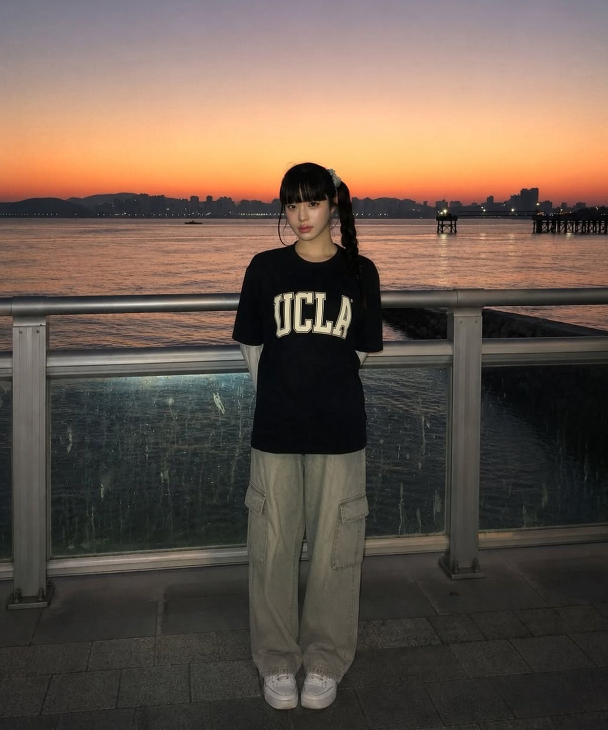 유씨엘에이(UCLA) 남녀공용 UCLA 더블 라인 아치 로고 티셔츠[NAVY](UC6STA1)