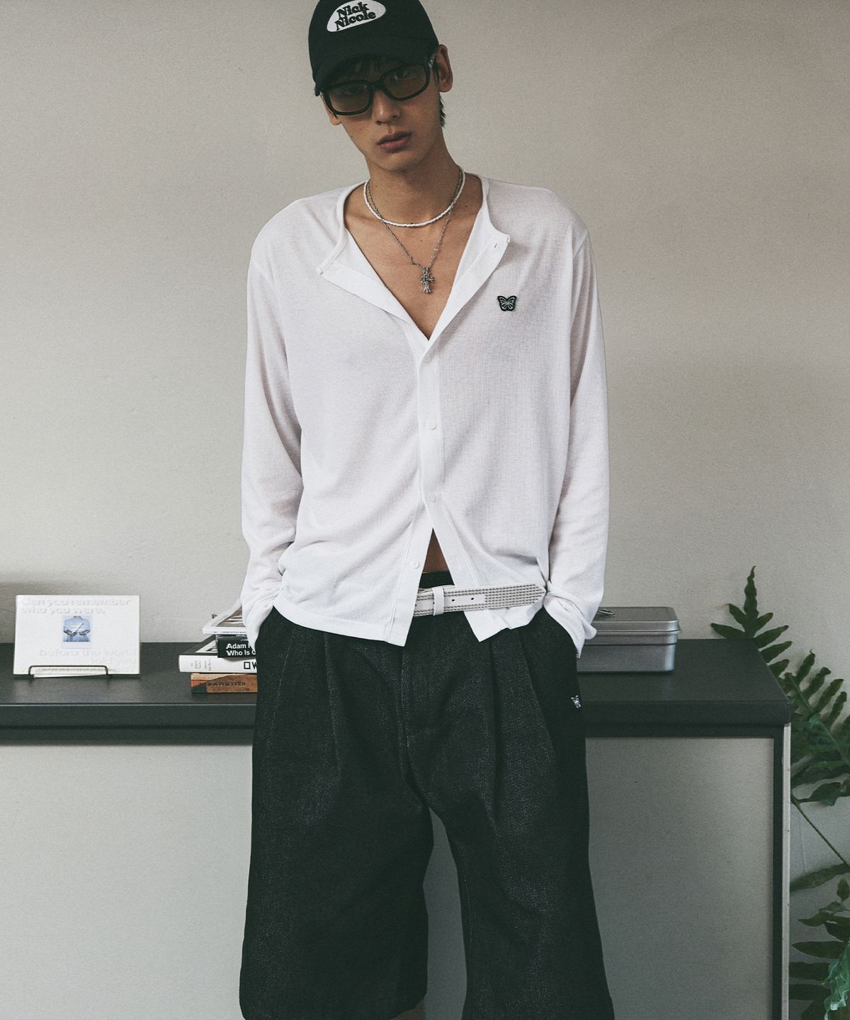 닉앤니콜(NICK&NICOLE) BUTTERFLY BERMUDA DENIM PANTS_BLACK