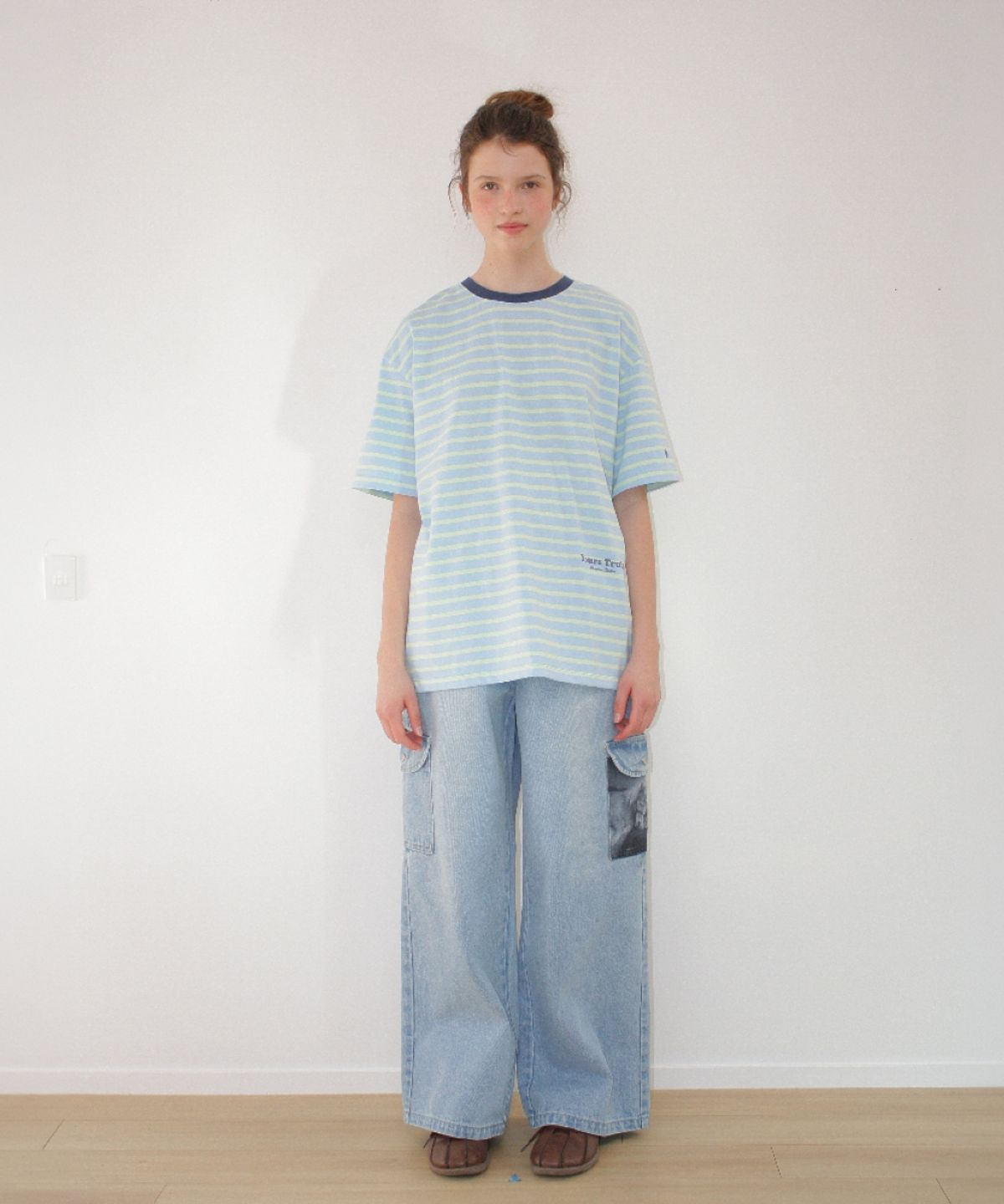 론론(RONRON) SOFT TWIN PONY STRIPE OVER FIT T SHIRT BLUE