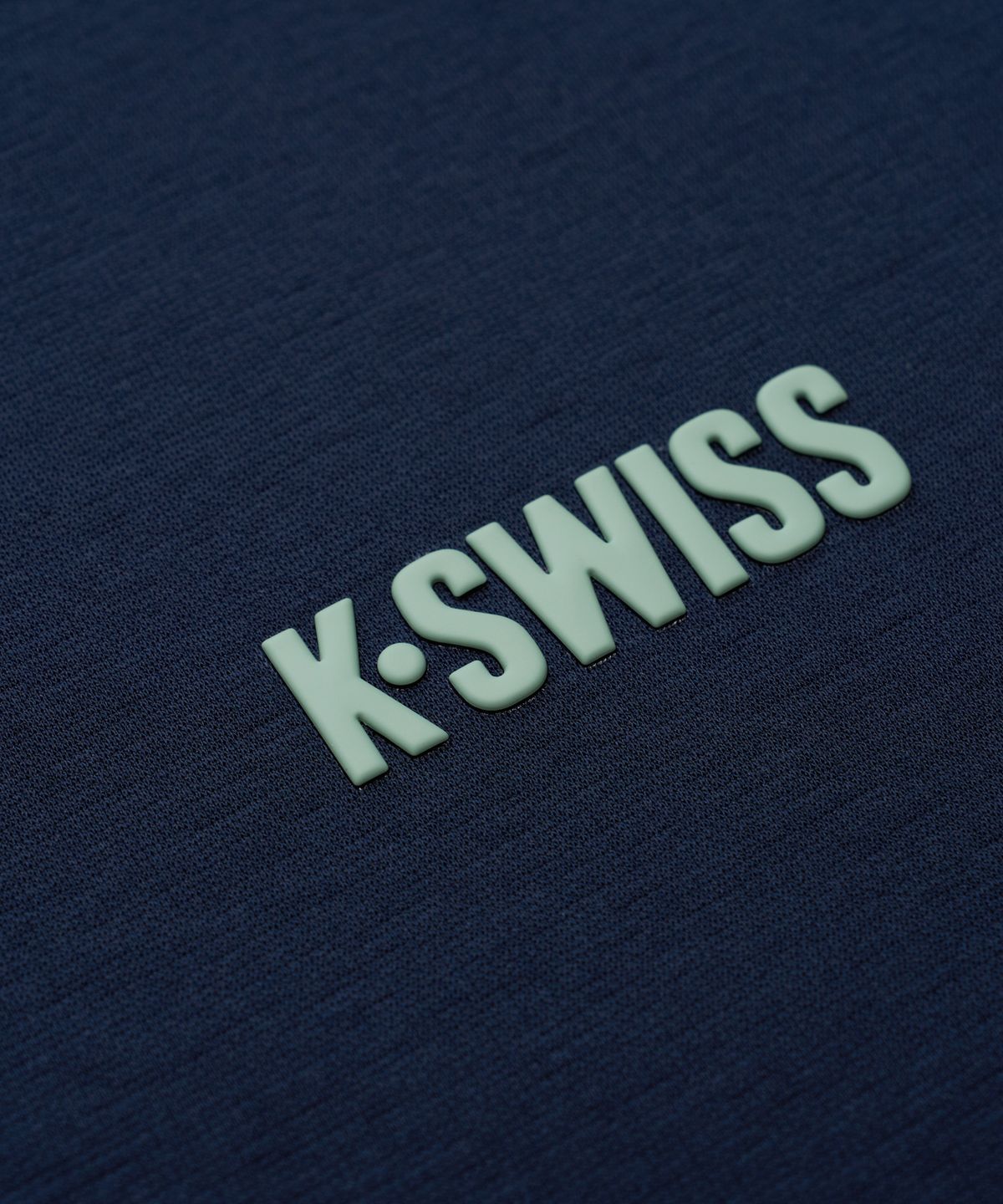 케이스위스(K-SWISS) K-SWISS X RUBLO 테니스 클럽 반팔 티_1KSTSSV901DA