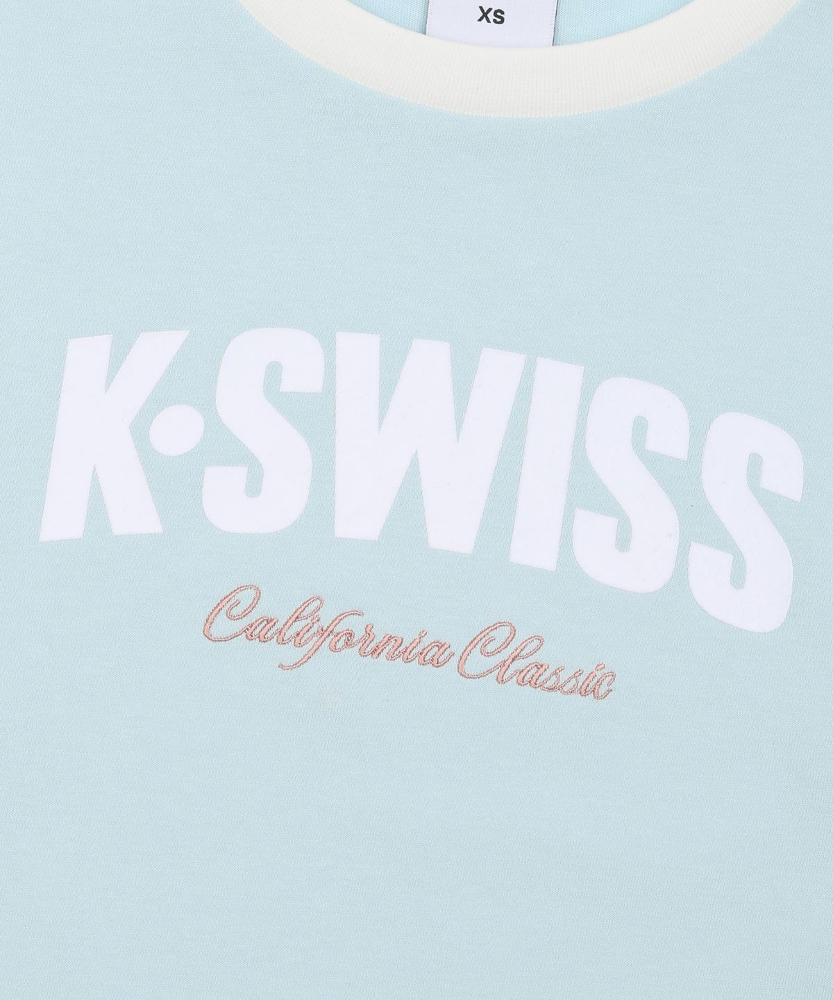 케이스위스(K-SWISS) 여성 60th 로고 크롭 티_1KSTSMV509LB