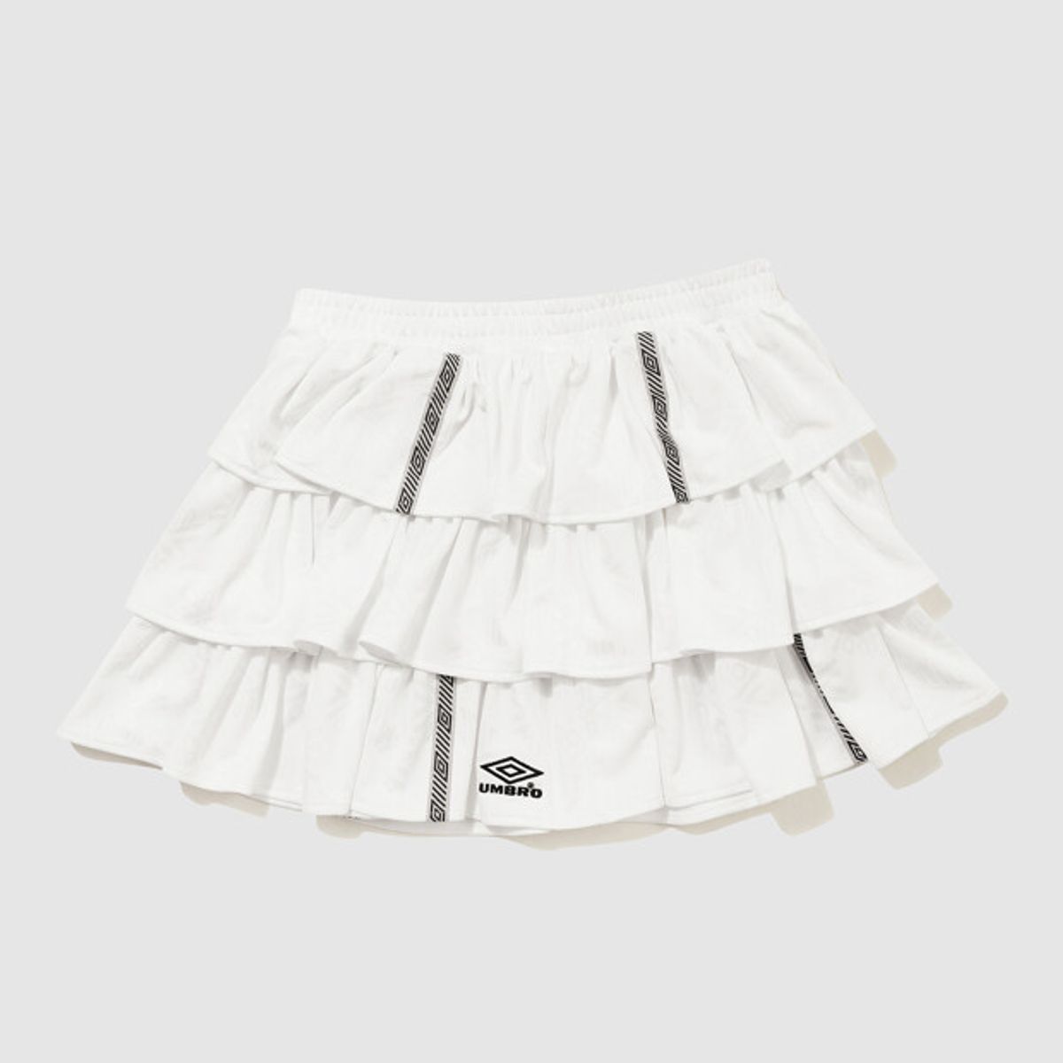 엄브로(UMBRO) HBL 우먼스 자카드 티어드 스커트 화이트 UR222CSK51