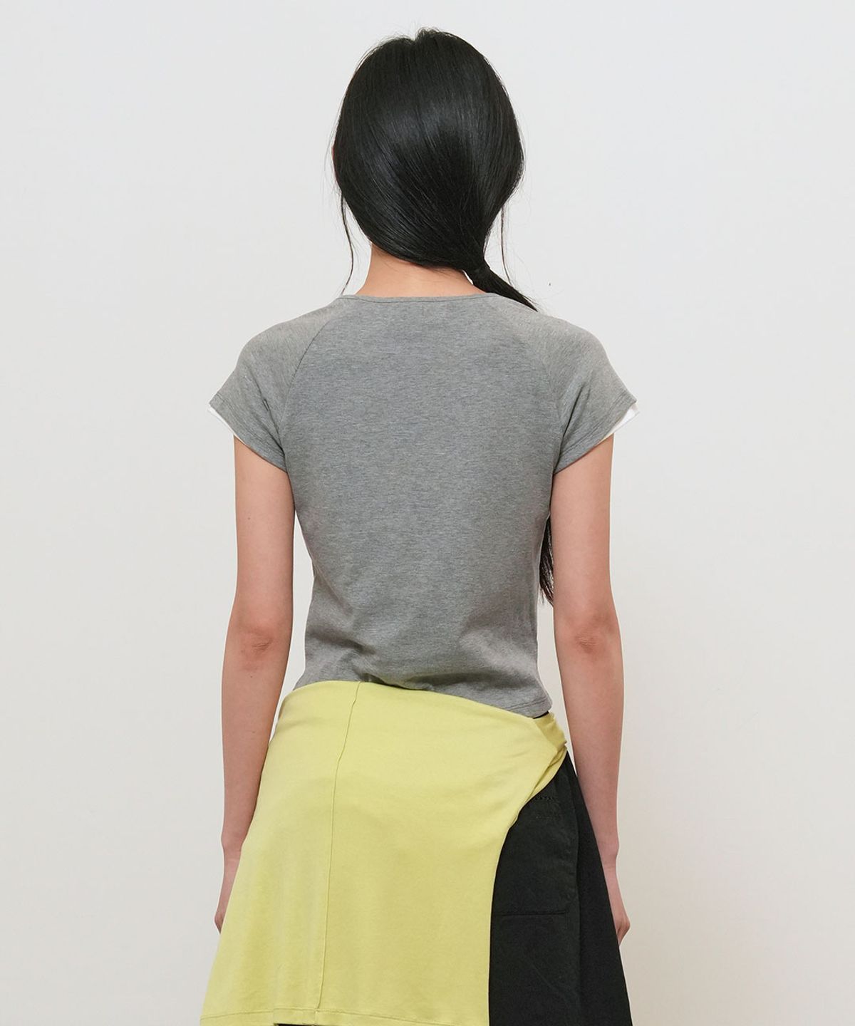 제너럴아이디어(GENERALIDEA) 스냅 헨리넥 티셔츠 [MELANGE GREY] / GF2LTS528