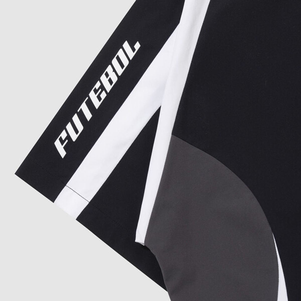 엄브로(UMBRO) HBL 풋볼 푸치보우 반팔 피스테 블랙 UR221CWT53
