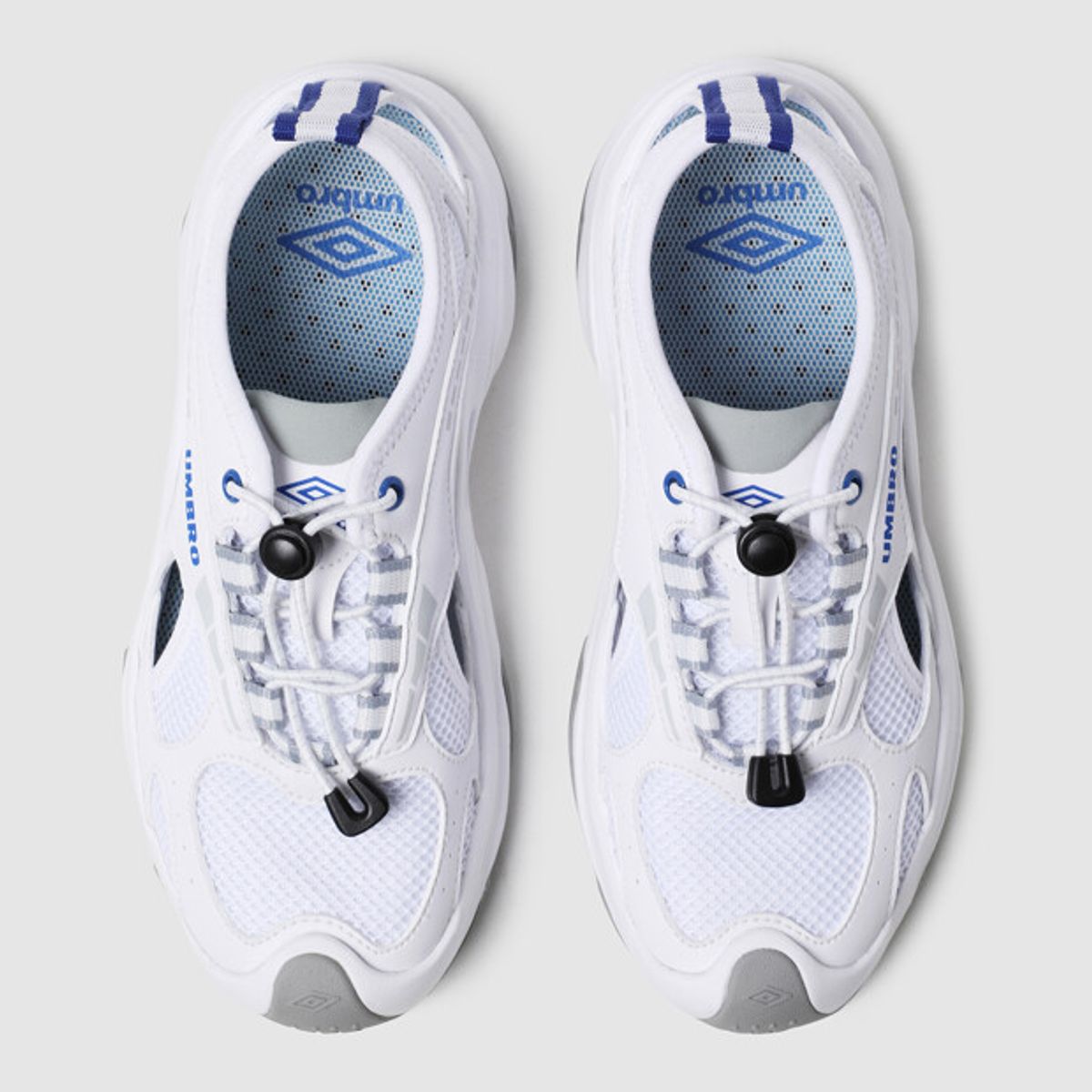엄브로(UMBRO) TERRAD (테라드) 화이트 UR223ESA52