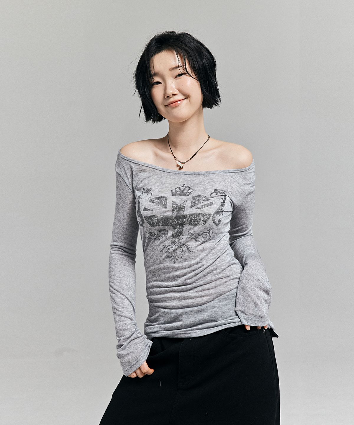 어썸스튜디오(AWESOME STUDIO) 시스루 유니언잭 긴팔 티셔츠 멜란지그레이