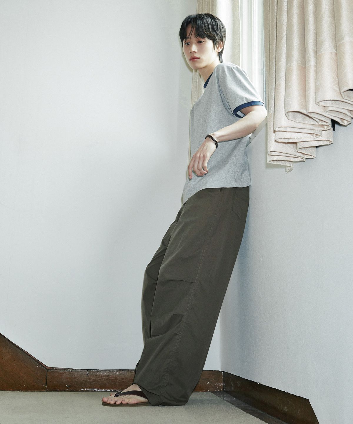 굿라이프웍스(GLW) [unisex] 나일론 링클 파라슈트 팬츠 카키