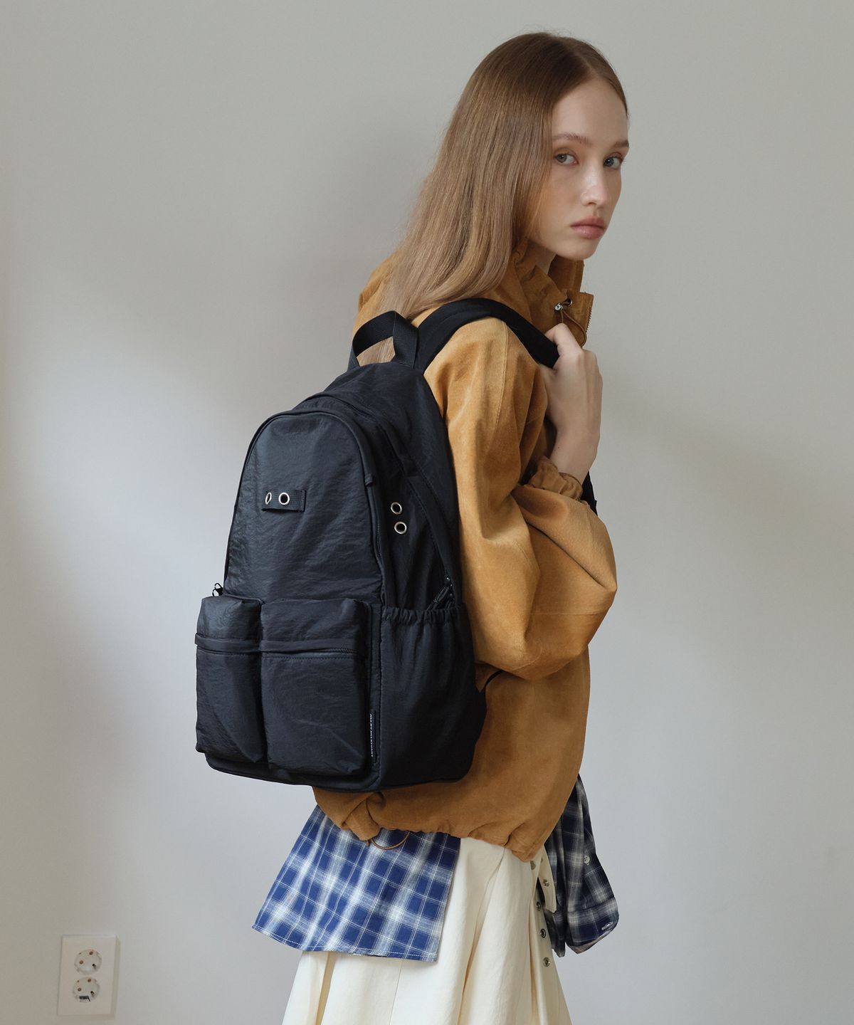 질바이질스튜어트(JILL BY JILLSTUART) [듀이] 아일렛 나일론 백팩 - 2colors