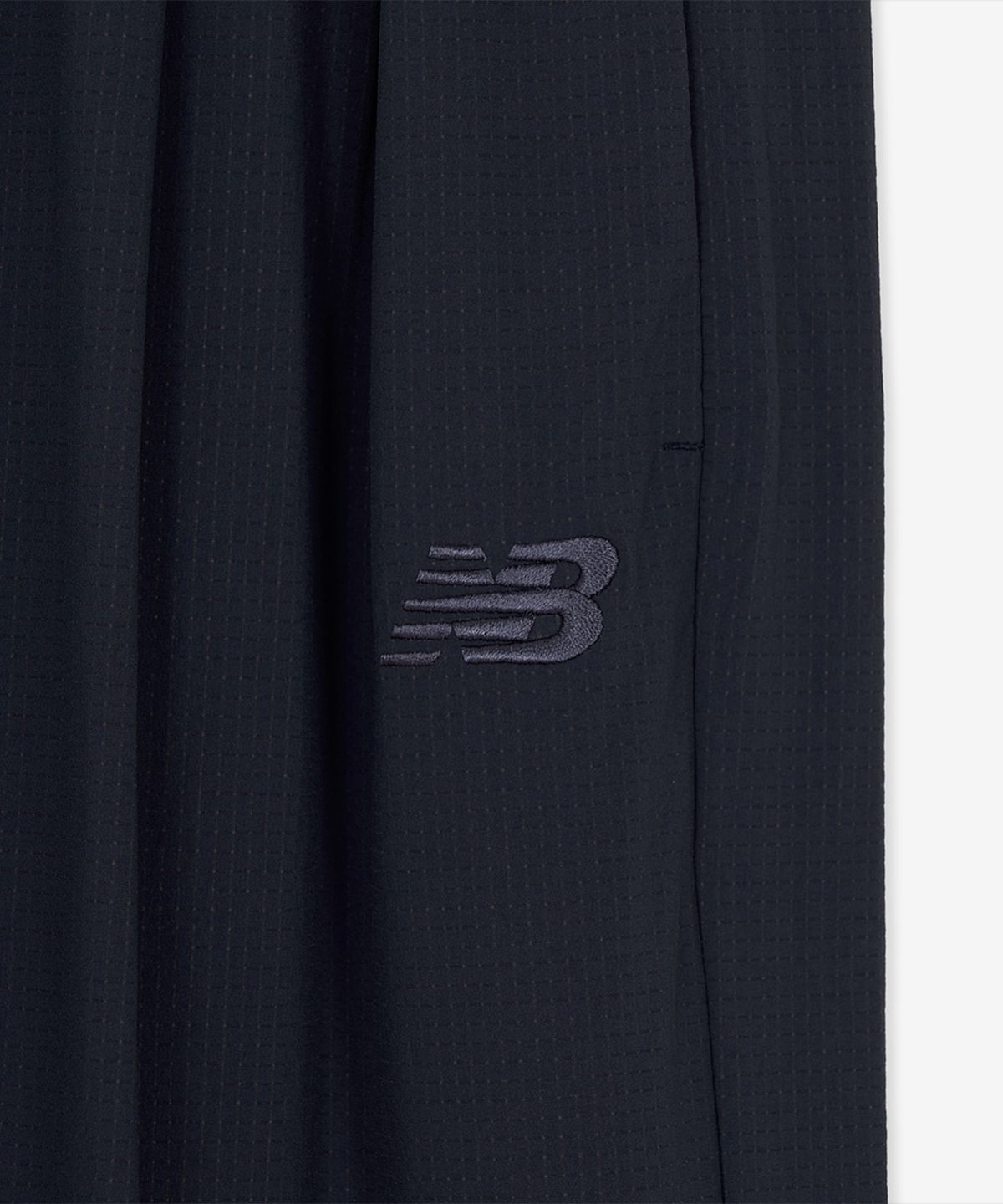 뉴발란스(NEW BALANCE) NBNTG3W712 / WOMEN FROZEN 에어 스트레치 오버 와이드팬츠 (NAVY)