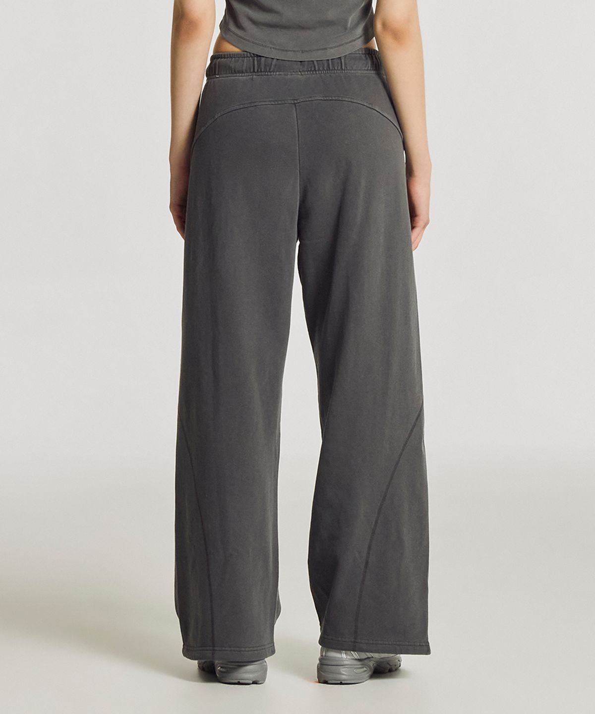뉴발란스(NEW BALANCE) NBMLG2W442 / WOMEN 썸머 경량 니트 다잉 오버 와이드 팬츠 (DYEING CHARCOAL)