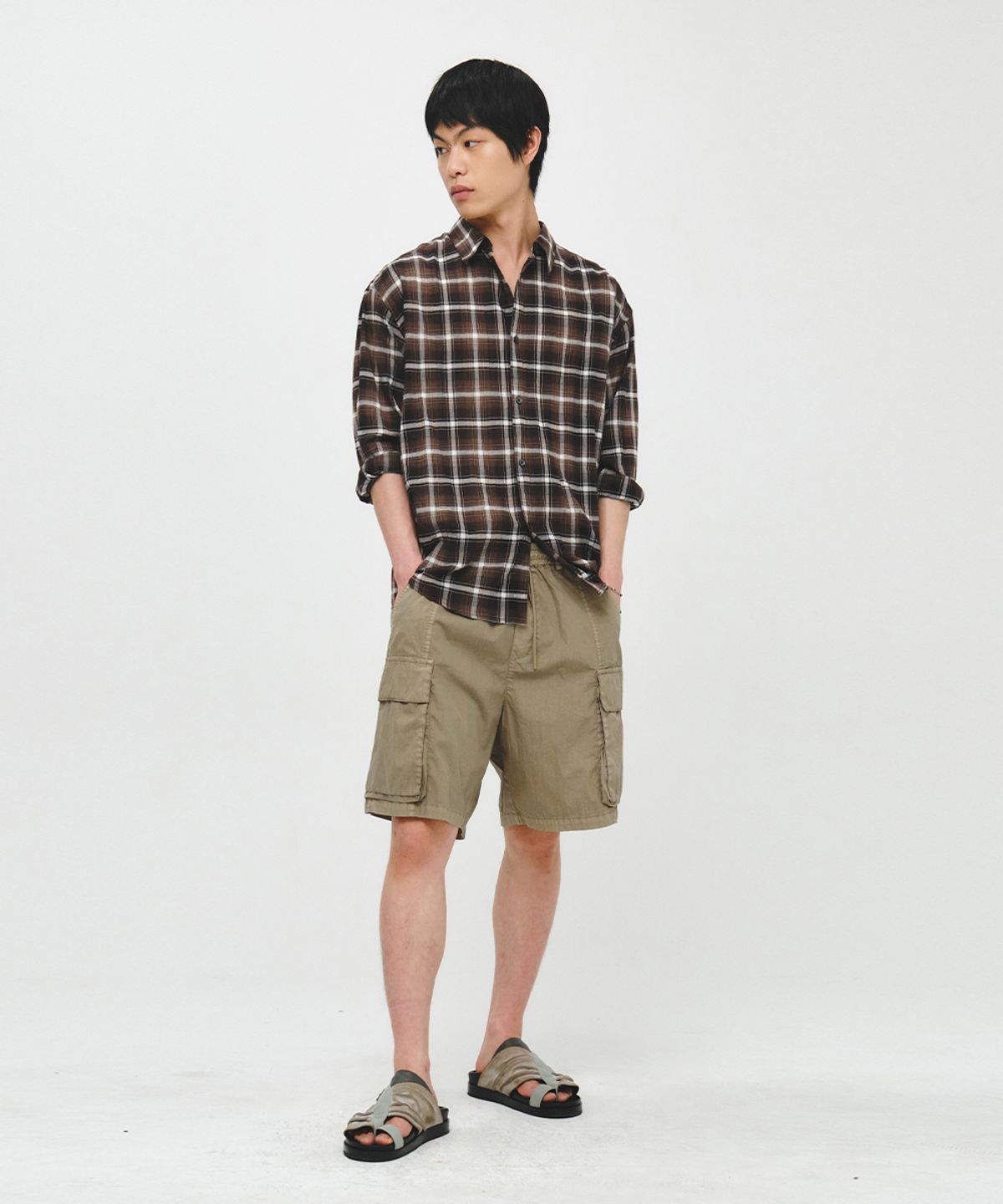 인템포무드(INTEMPOMOOD) 택티컬 밴딩 카고 쇼츠_베이지