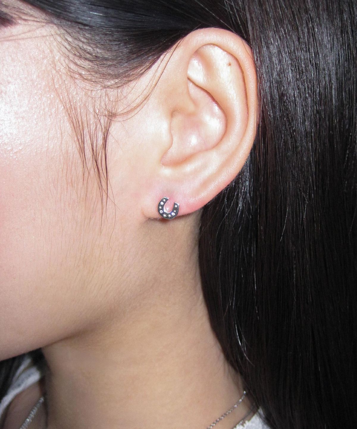 잇더즌매터(IT DOESN'T MATTER) [925silver] Horseshoe piercing