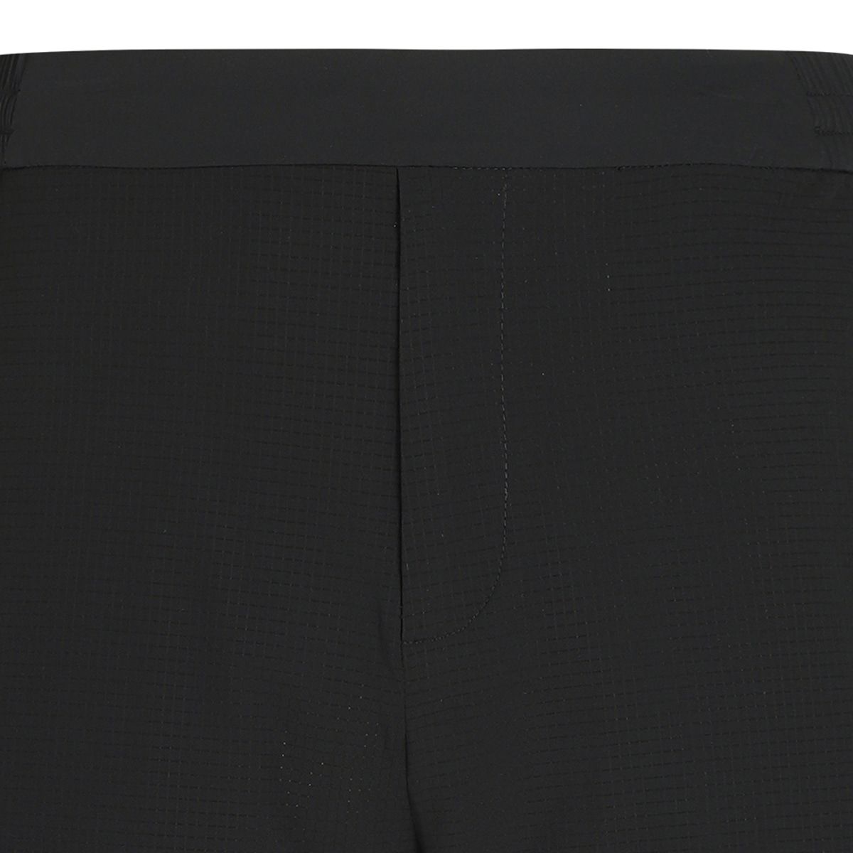 테일러메이드 어패럴(TAYLORMADE APPAREL) 26SS 남성 베이직 에어홀 반바지 T8031P62783-199