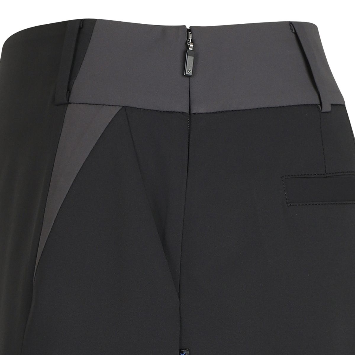 테일러메이드 어패럴(TAYLORMADE APPAREL) 26SS 여성 펀칭 랩 반바지 T8031P66281-199