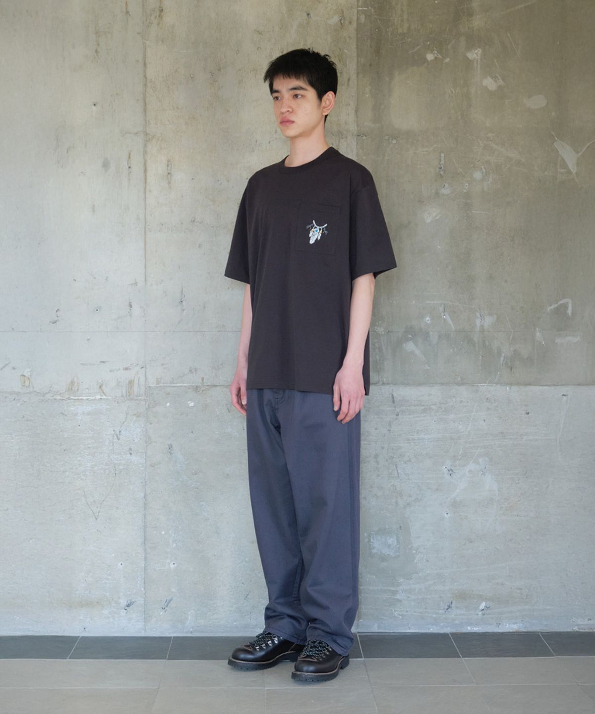 홀리선(HORLISUN) Lawrence Short Embroidery T-shirt - Eagle talon & Feather Black
