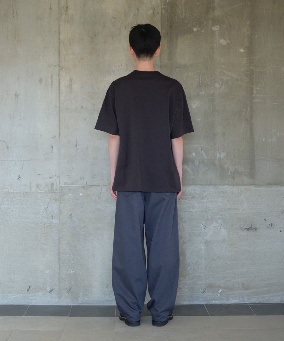 홀리선(HORLISUN) Lawrence Short Embroidery T-shirt - Eagle talon & Feather Black