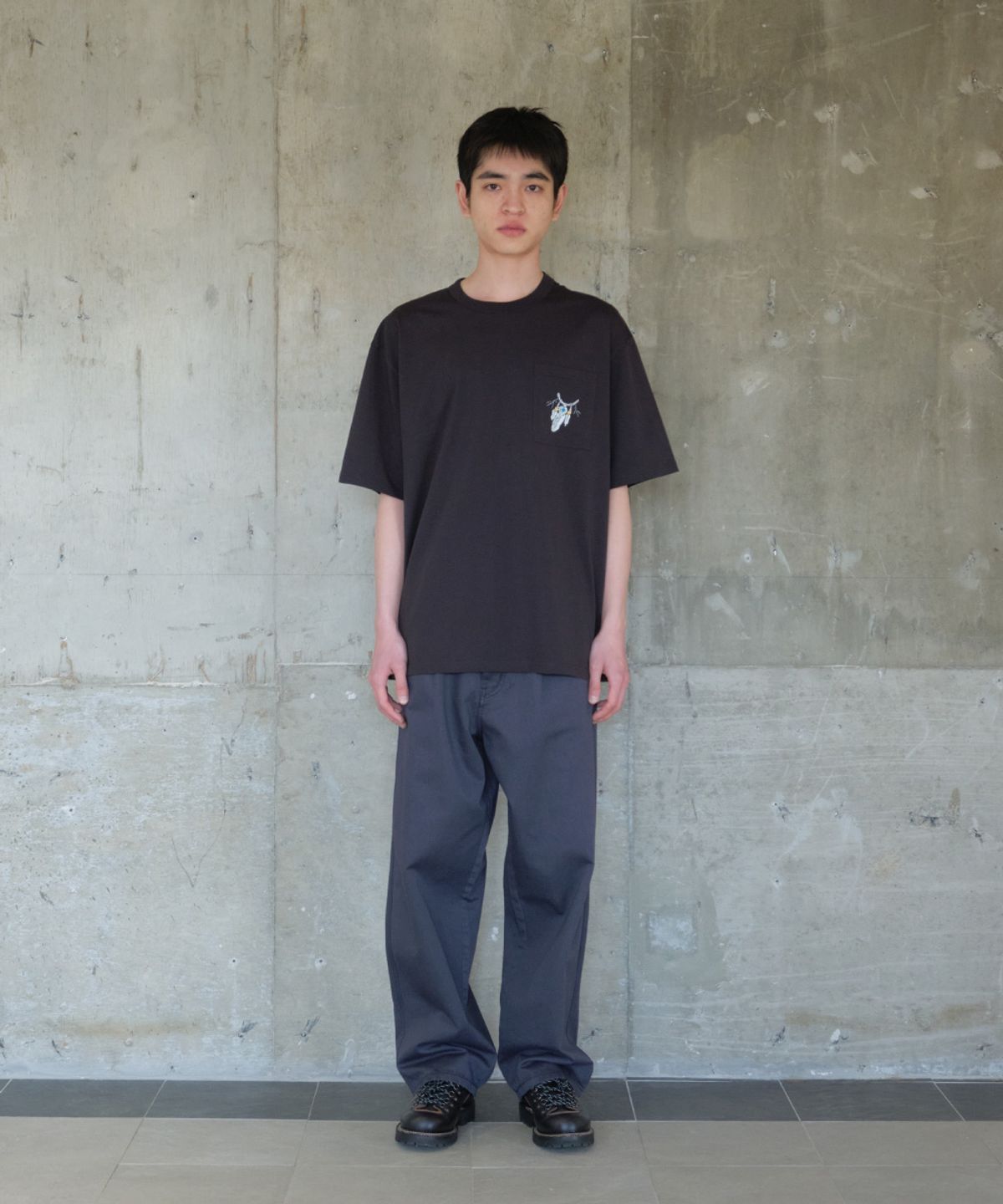 홀리선(HORLISUN) Lawrence Short Embroidery T-shirt - Thunderbird Black