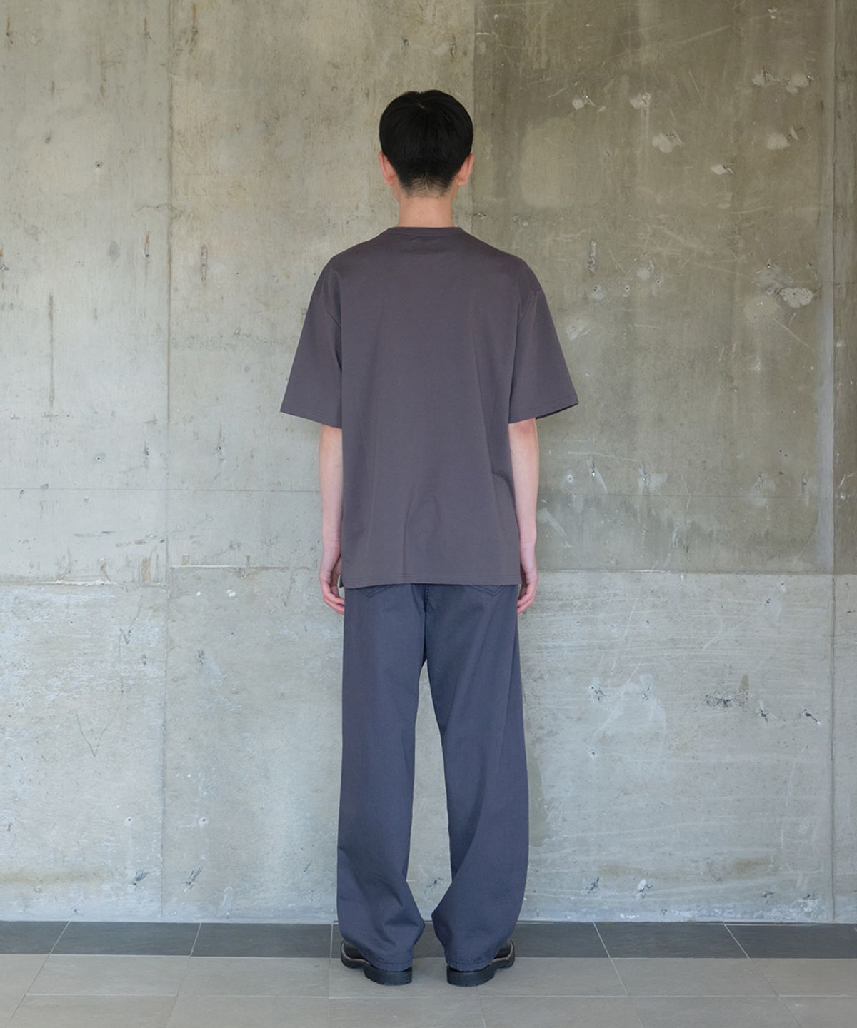 홀리선(HORLISUN) Lawrence Short Embroidery T-shirt - Native American Charcoal