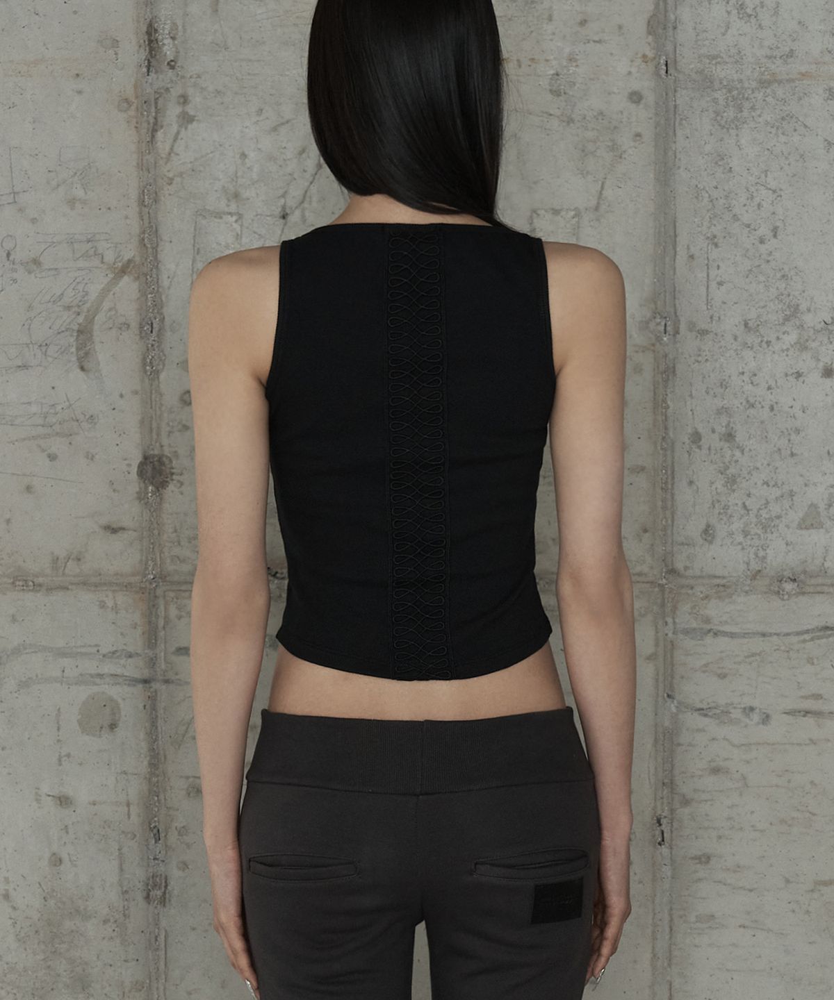 에트오소메(ETRE AU SOMMET) Crochet Point Short Sleeve (Black)