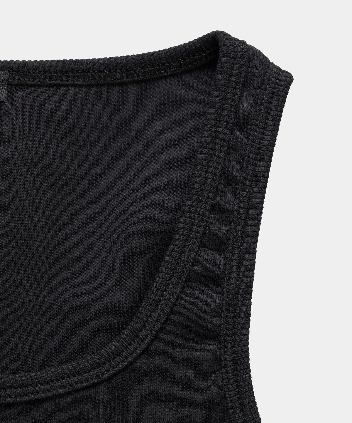 에트오소메(ETRE AU SOMMET) Crochet Point Short Sleeve (Black)