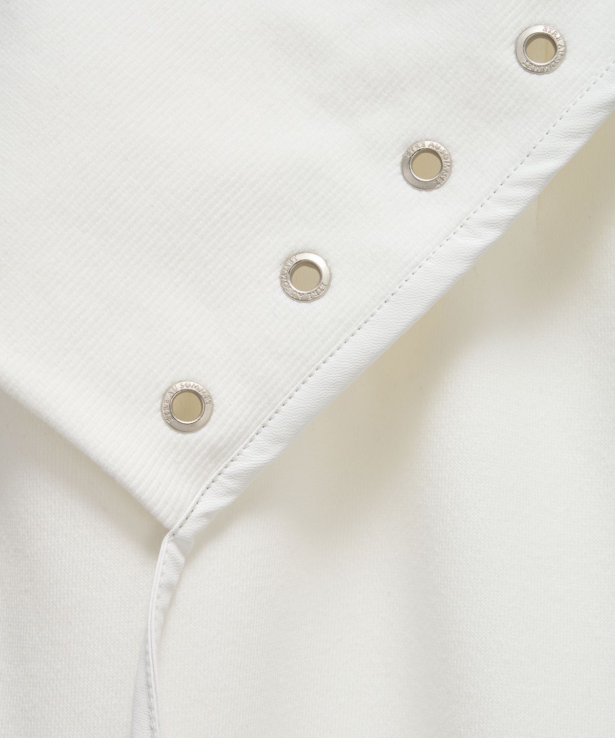 에트오소메(ETRE AU SOMMET) Double Rib Pintuck Training Pants (White)