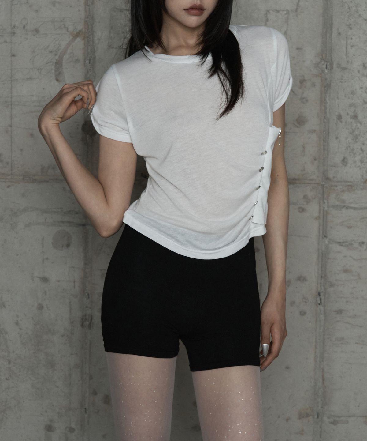 에트오소메(ETRE AU SOMMET) Drape Pintuck Zipper Roll-Up Short Top (Ivory)